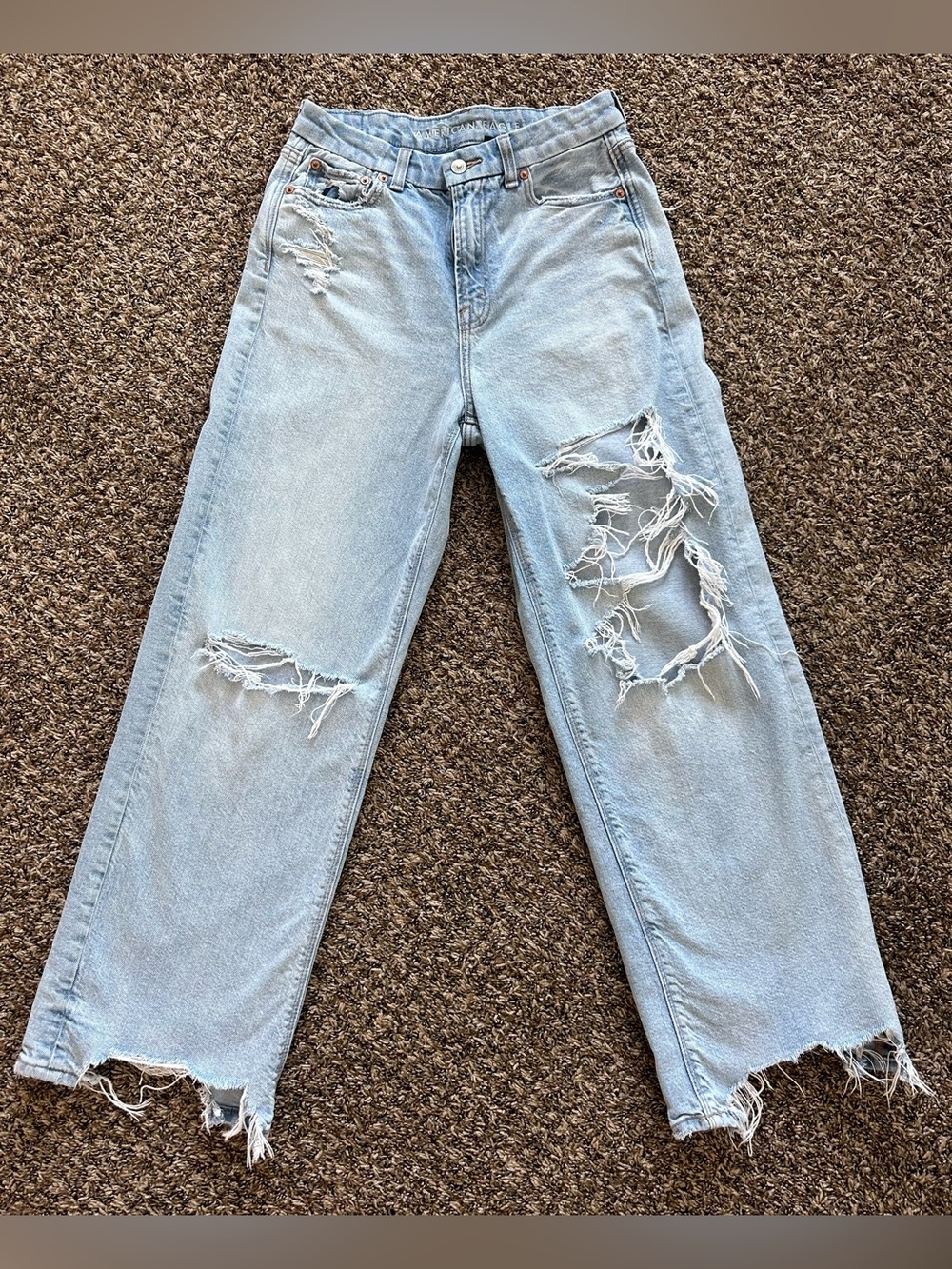 AE Dreamy Drapey Super High-Waisted Baggy Wide-Leg Jeans size 2 (short)